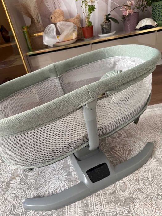 Продается Кресло-качалка (люлька) для новорожденных до 1 год