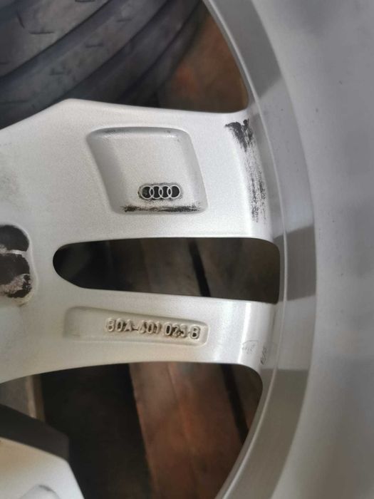 Jante Originale Audi Q 5 .R 18 .cu anvelope de vara
