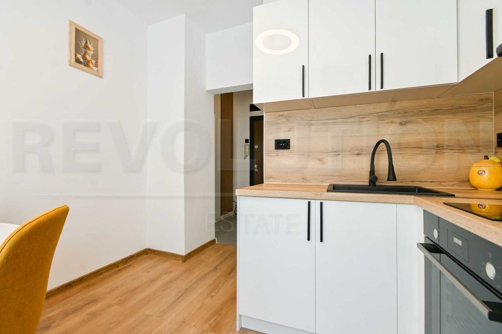 Продава се Едностаен апартамент в София, Красно село - 37 кв.м за 4460 €/кв.м - Снимка #8
