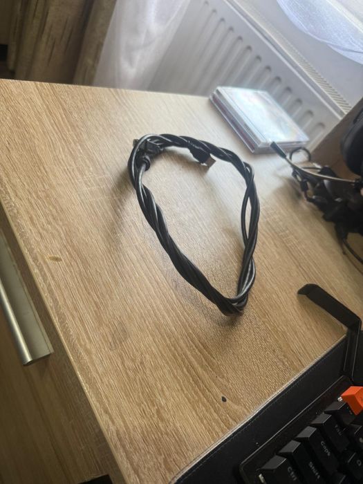 Microfon aqirys voyager