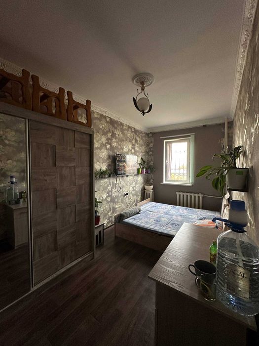 4 х комнатная квартира