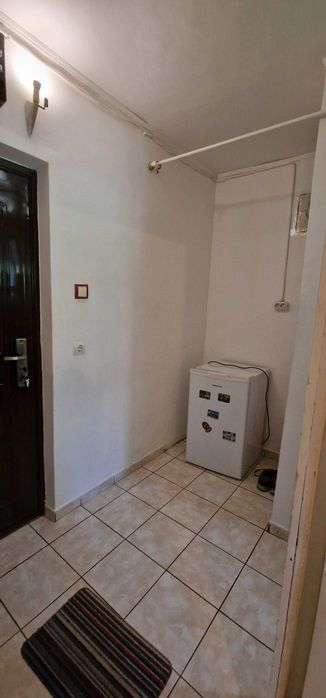 Inchiriere apartament 1 camera Nae Leonard
