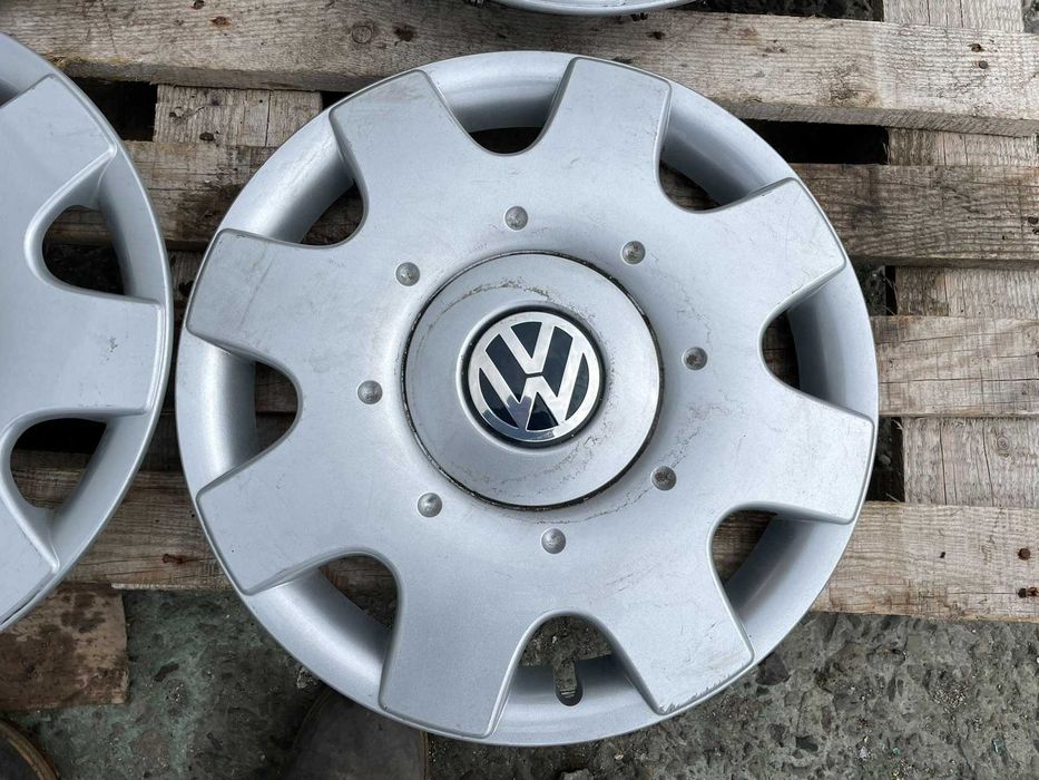 16 цола Тасове VW Passat Volkswagen Passat 3B0601147G Оригинал