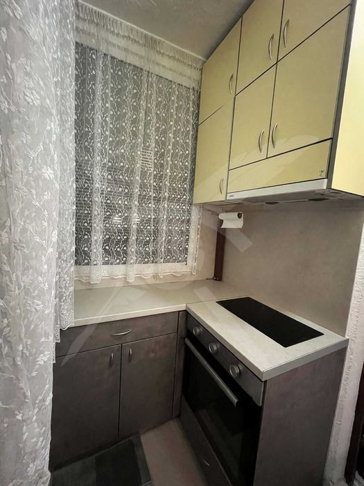 Продава се Тристаен апартамент в Пловдив, Тракия - 86 кв.м за 1919 €/кв.м - Снимка #7