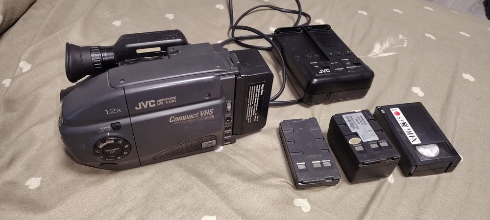 Cameră video VHS Jvs
