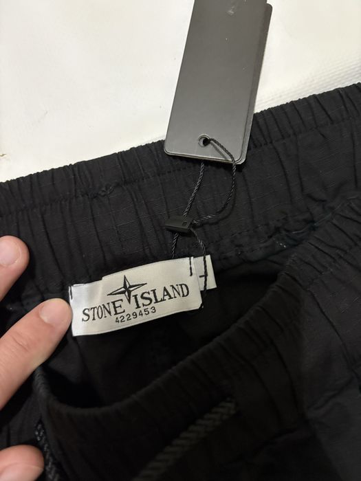 Pantaloni scurti Stone Island