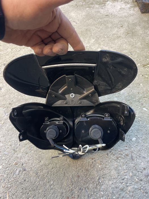 Маска с фар и куфар за мотор