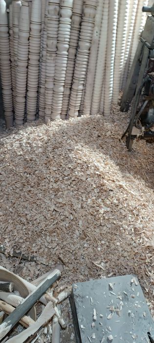 Apilka tokarni stanokdan chiqqan