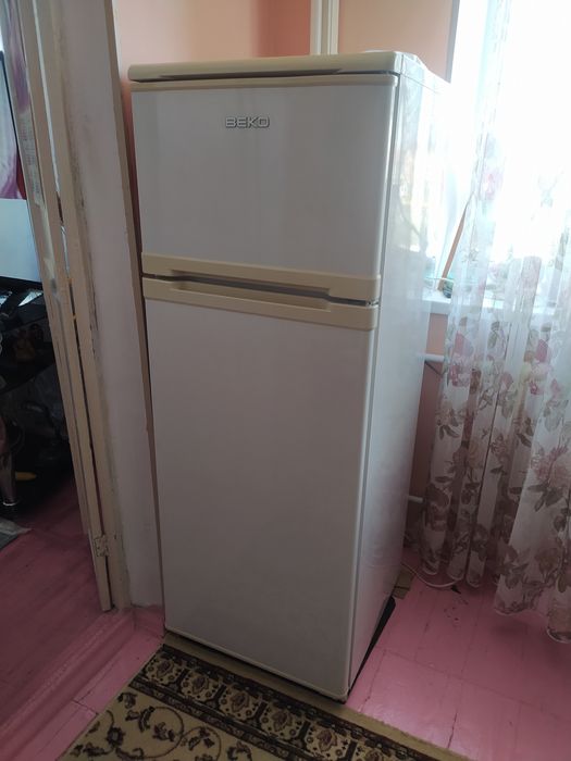 Холодильник BEKO