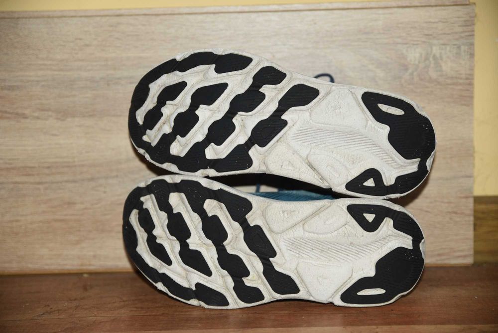 HOKA оригинални, 42 2/3 номер