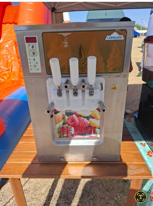 Carpigiani masina de inghetata soft
