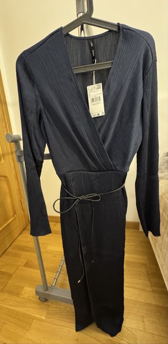 Платье новое, темно синее, США, размер М