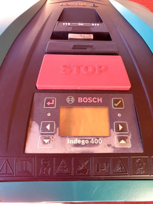 Косачка Робот Bosch indego 400 за Ремонт или за Части