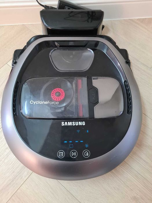 Vand aspirator robot Samsung POWERbot VR7000, ambalaj original, stare perfecta, conexiune wifi si telecomanda