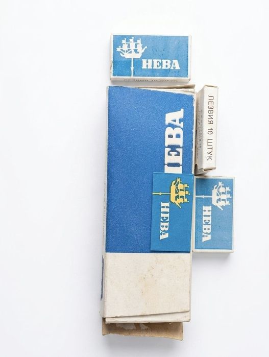 Винтажные Лезвии.упаковка 1989.год 100шт внутри