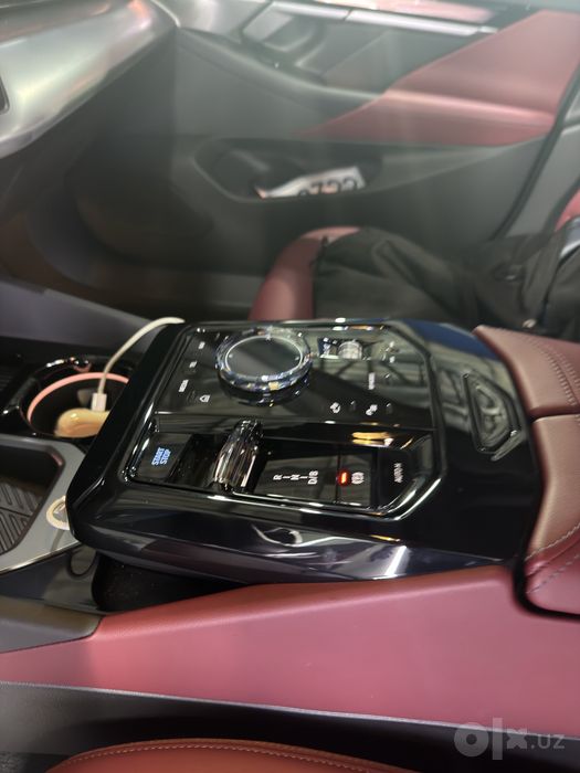 BMW i5 40L M Sport 2025 yil