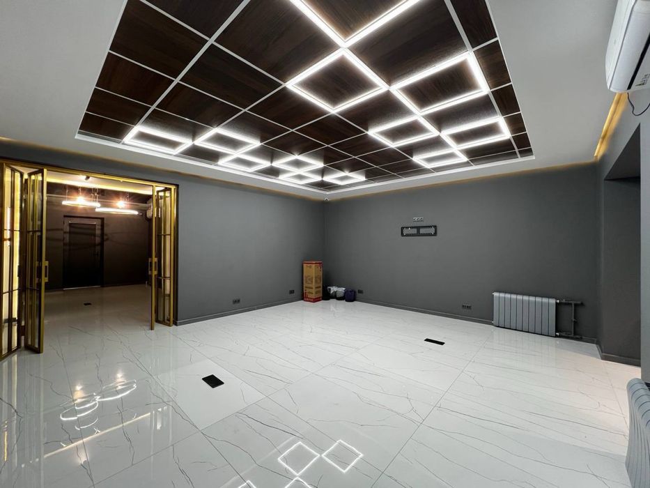 Продаётся нежилое помещение