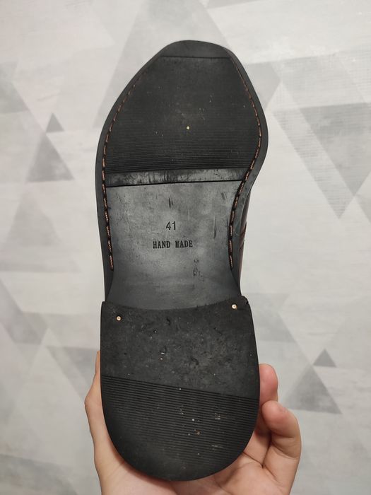 Продам новую кожаную обувь