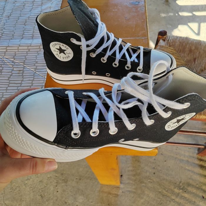 Converse unisex cu talpa înaltă mar 39