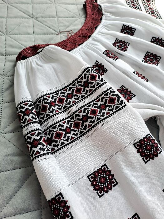 Camasa populara cusuta MANUAL