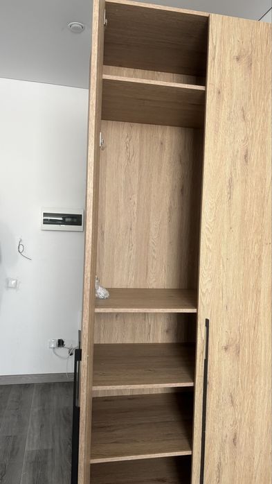 Продам шкаф для вещей