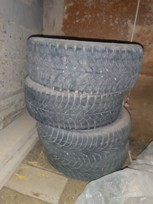 Автошины срочно продам