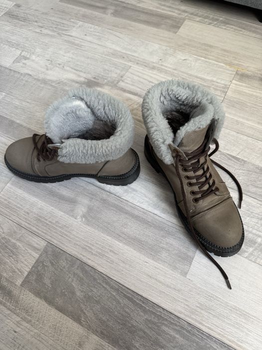Кожаные зимние ботинки