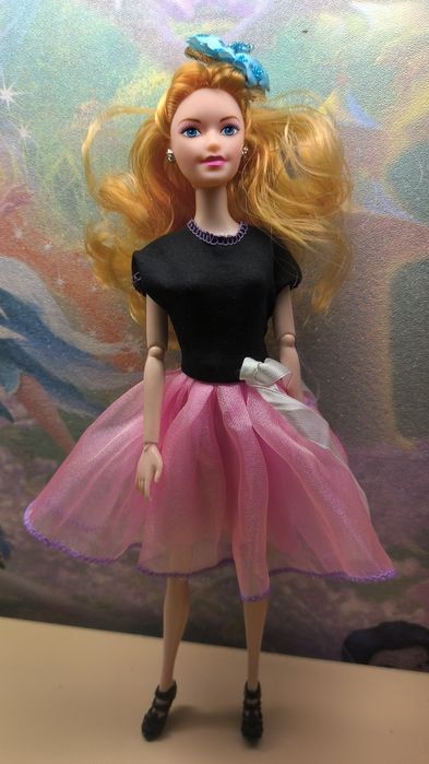 Кукла Барби (в элегантном платье)
