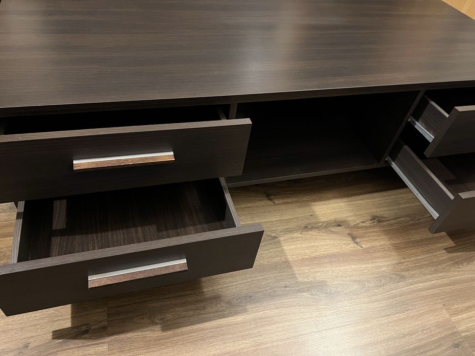 шкаф  за телевизор венге