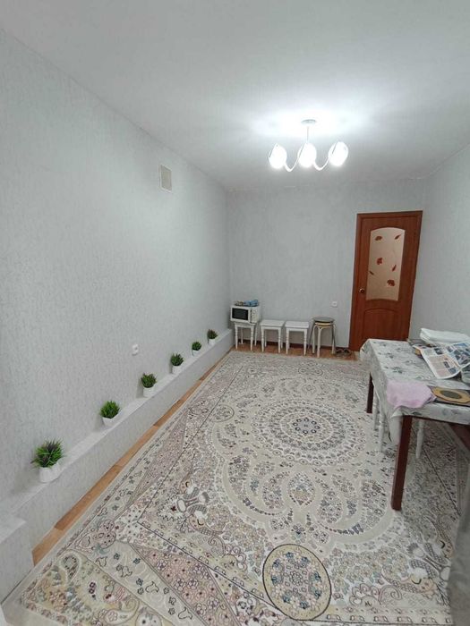 Продам 1 комн. квартиру в Уральске