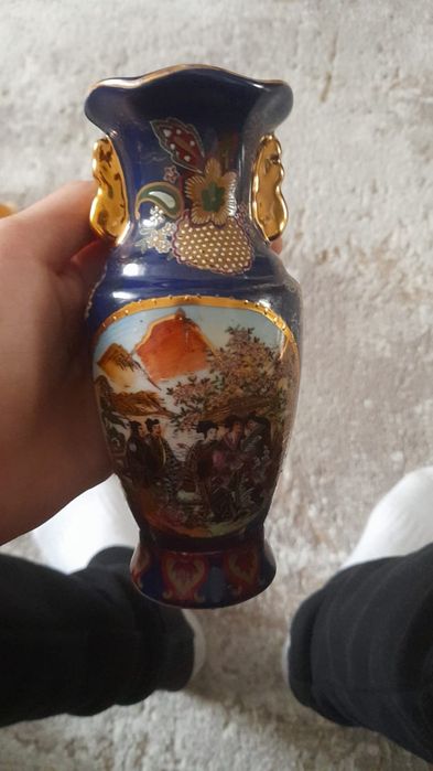 Vaza chinezeasca albastra