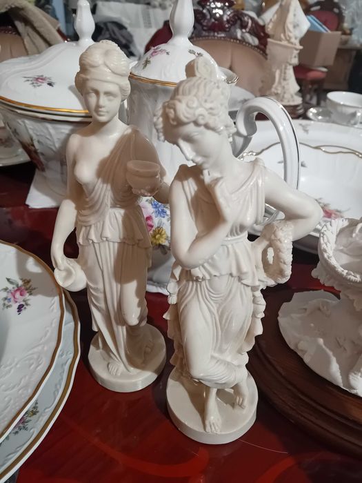 Фигури Армани,Каподимонте