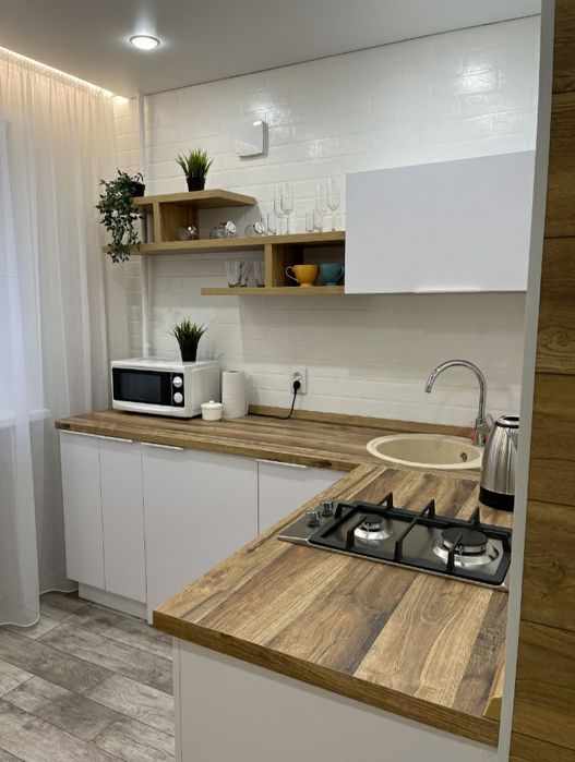 Сдаю 3 ч 5000 КВ СМАРТ wifi ночь часы