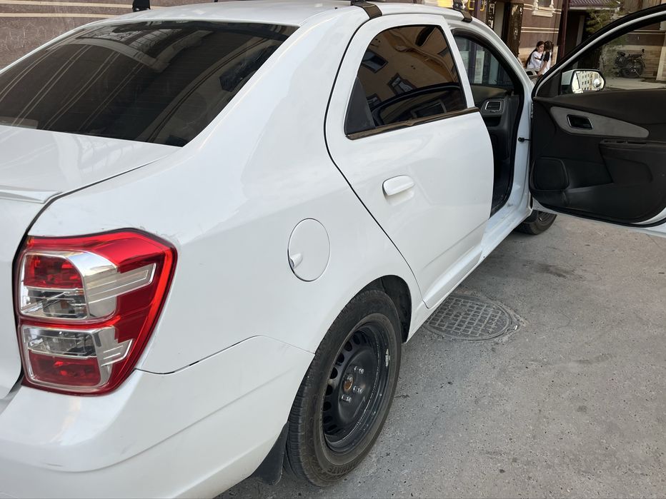 Продаётся Chevrolet Cobalt 2014 года | МКПП | Метан