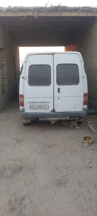 Ford shalanda 1992 yil 14 baza