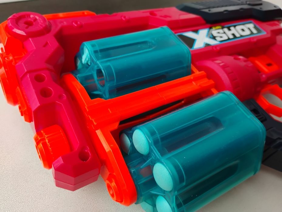 Pistol jucărie, vârsta peste 7-8 ani