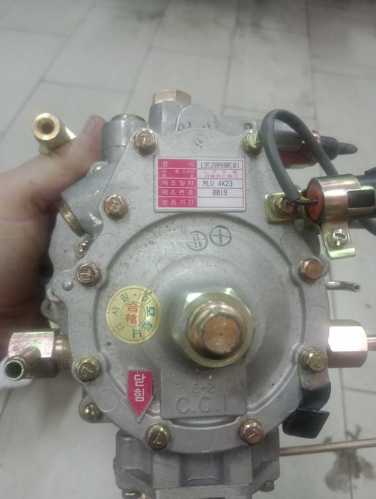 Продавам газов изпарител