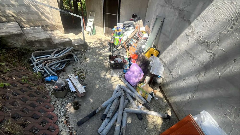 Curatenie si eliberare apartamente de mobila veche , eliberare moloz