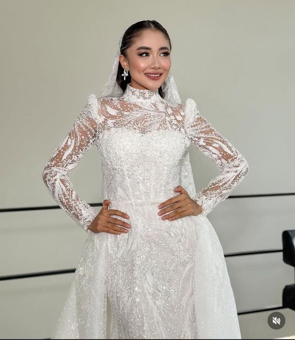 Продам свадебный платья