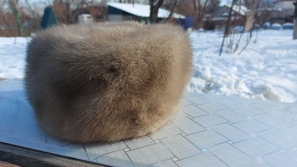 Шапка норковая продам