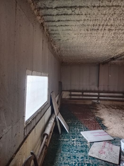 Продам 2 морских контейнеров 40