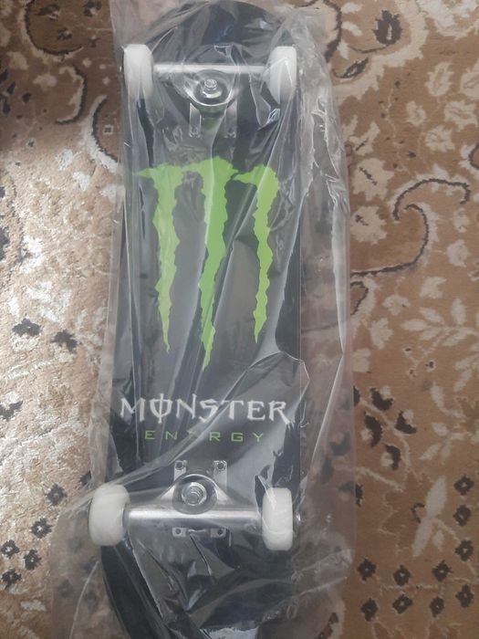 Продавам скейтборд