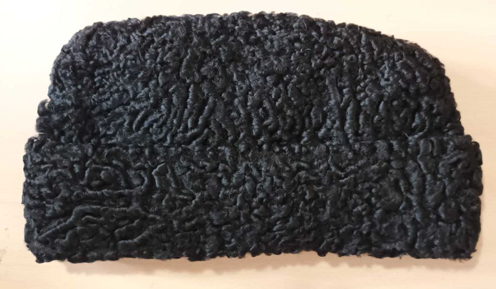 Căciulă Astrahan VINTAGE anii 70-80