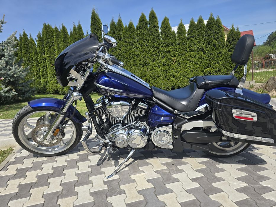 Yamaha raider xv 1900