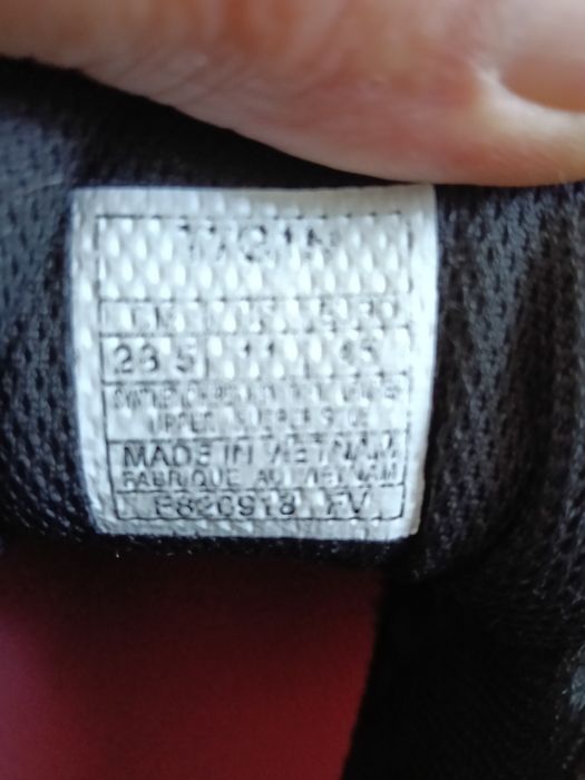 Оригинален Asics Gel номер 45