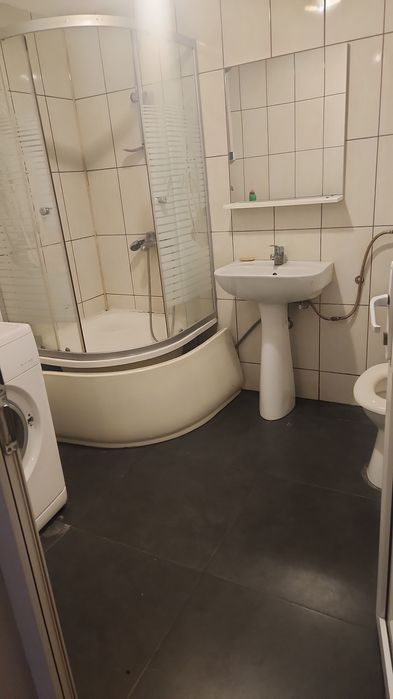 Apartament mobilat de inchiriat