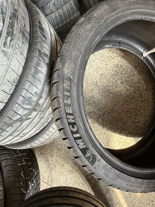 Гуми 225/40R19 Michelin pilot sport 4s