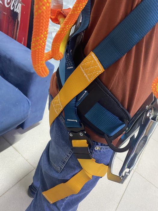 Предохранительный пояс