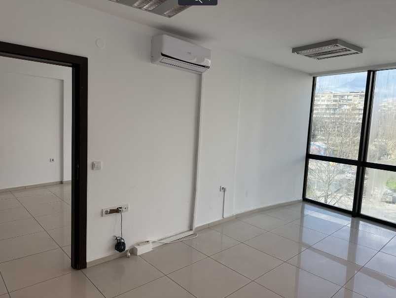 Дава се под наем Офис в Варна, Трошево - 74 кв.м за 444 € - Снимка #3