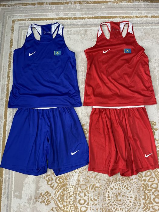 Баксёрски форма сатылады